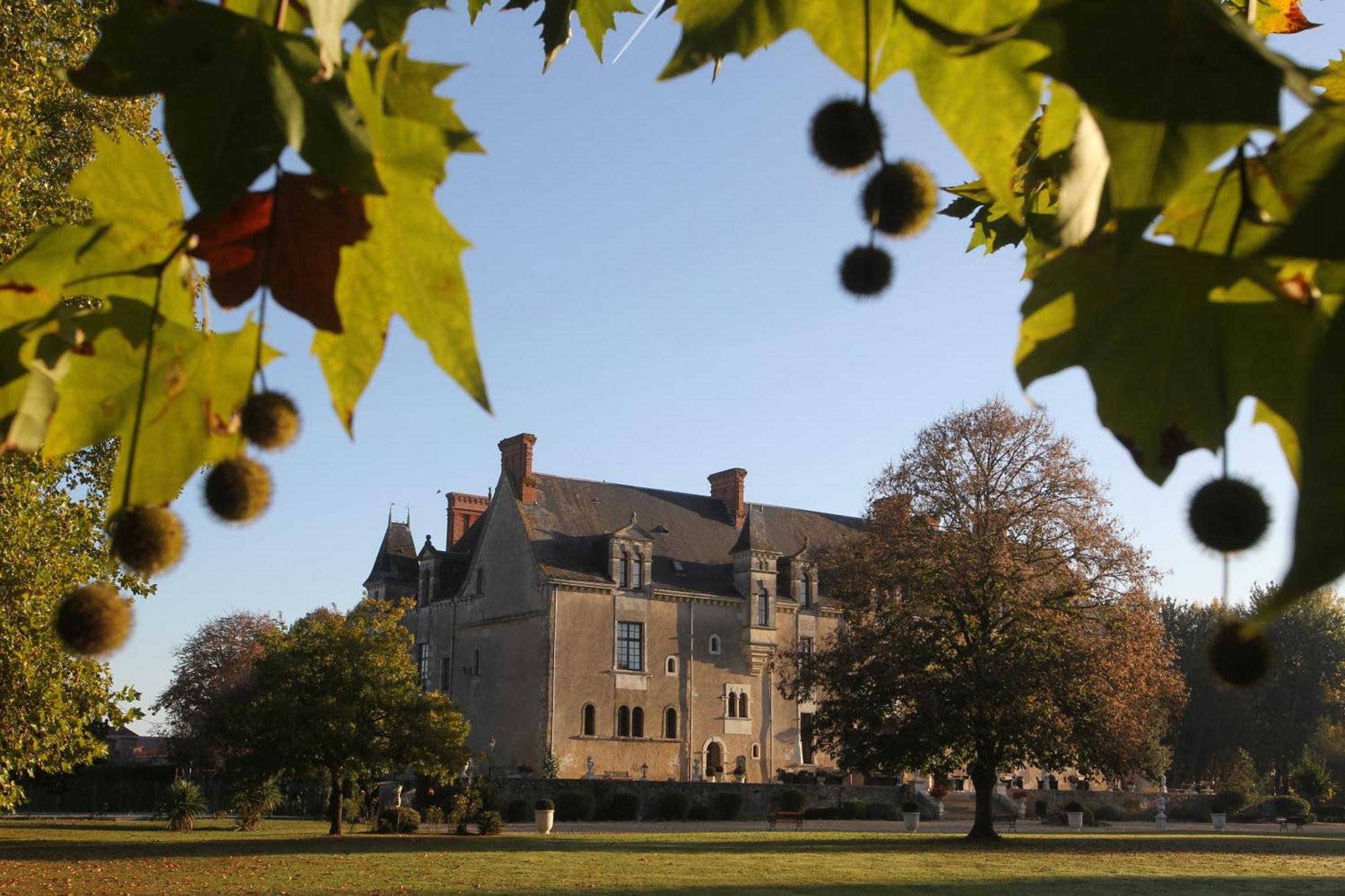 Chateau De La Verie ชาลองส์ ภายนอก รูปภาพ