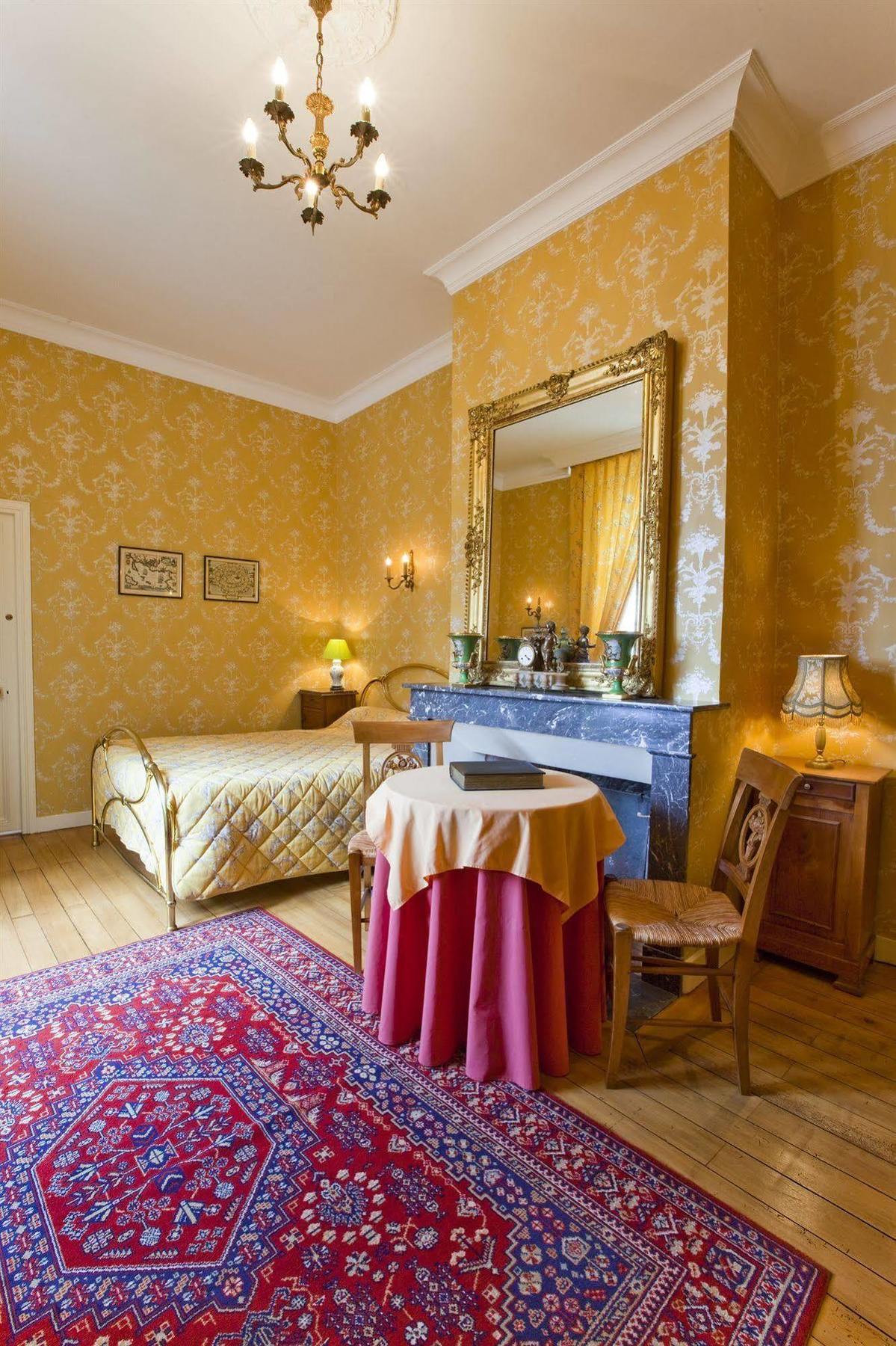 Chateau De La Verie ชาลองส์ ภายนอก รูปภาพ