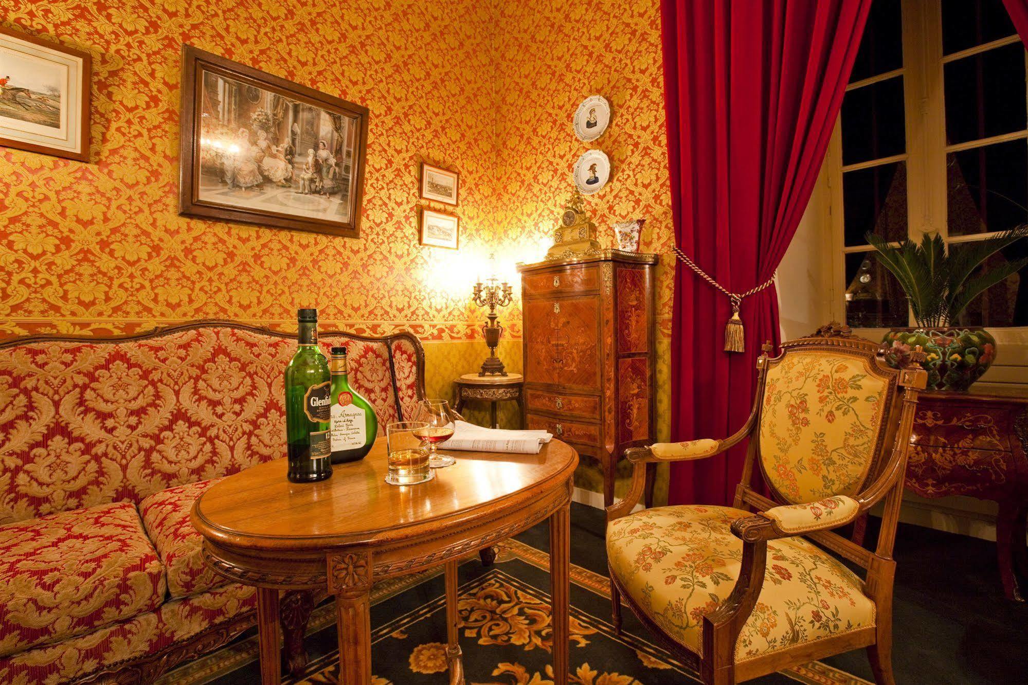 Chateau De La Verie ชาลองส์ ภายนอก รูปภาพ